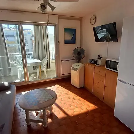 Studio-cabine Port Dauphin Lägenhet *